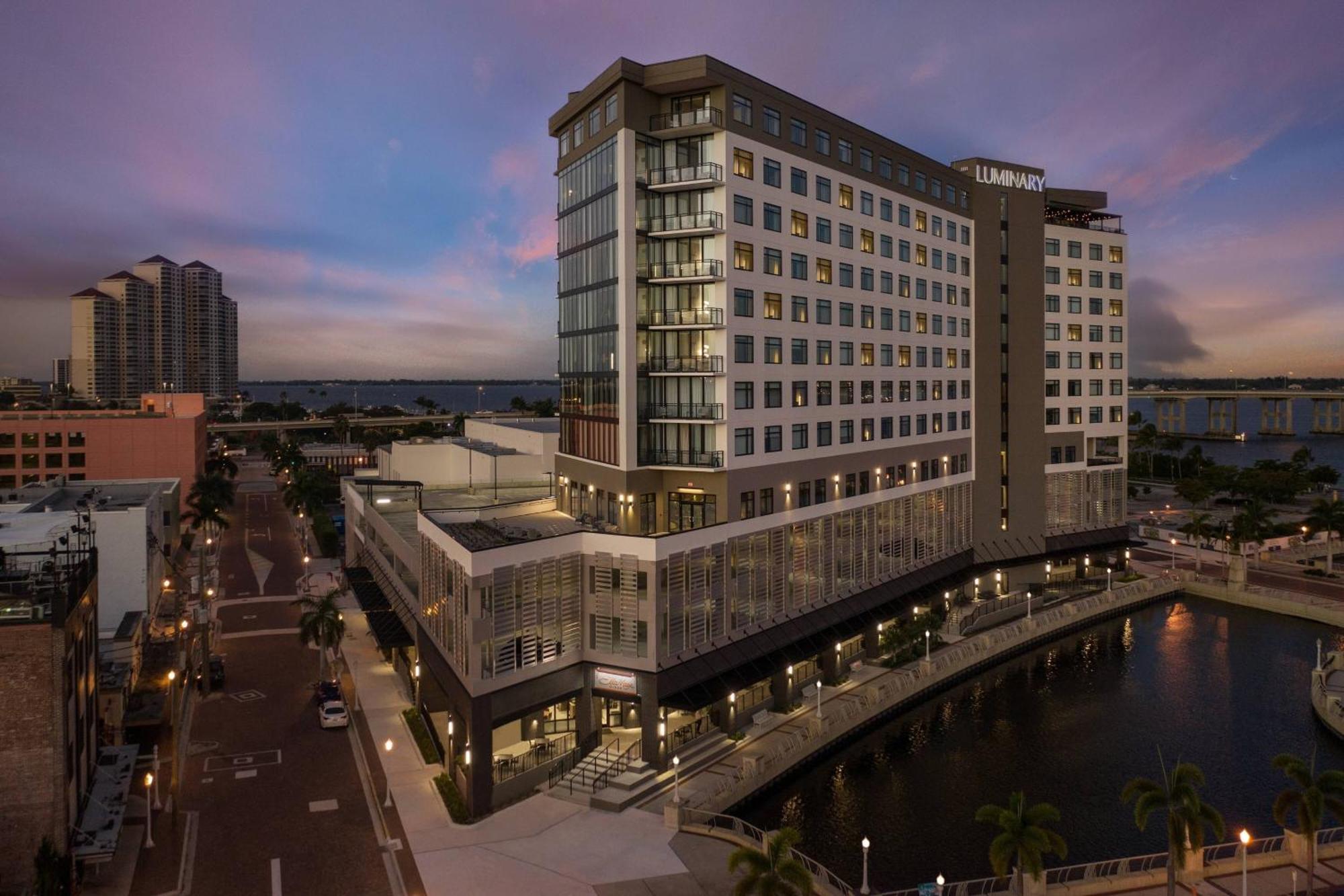 Luminary Hotel & Co., Autograph Collection Fort Myers Exterior foto