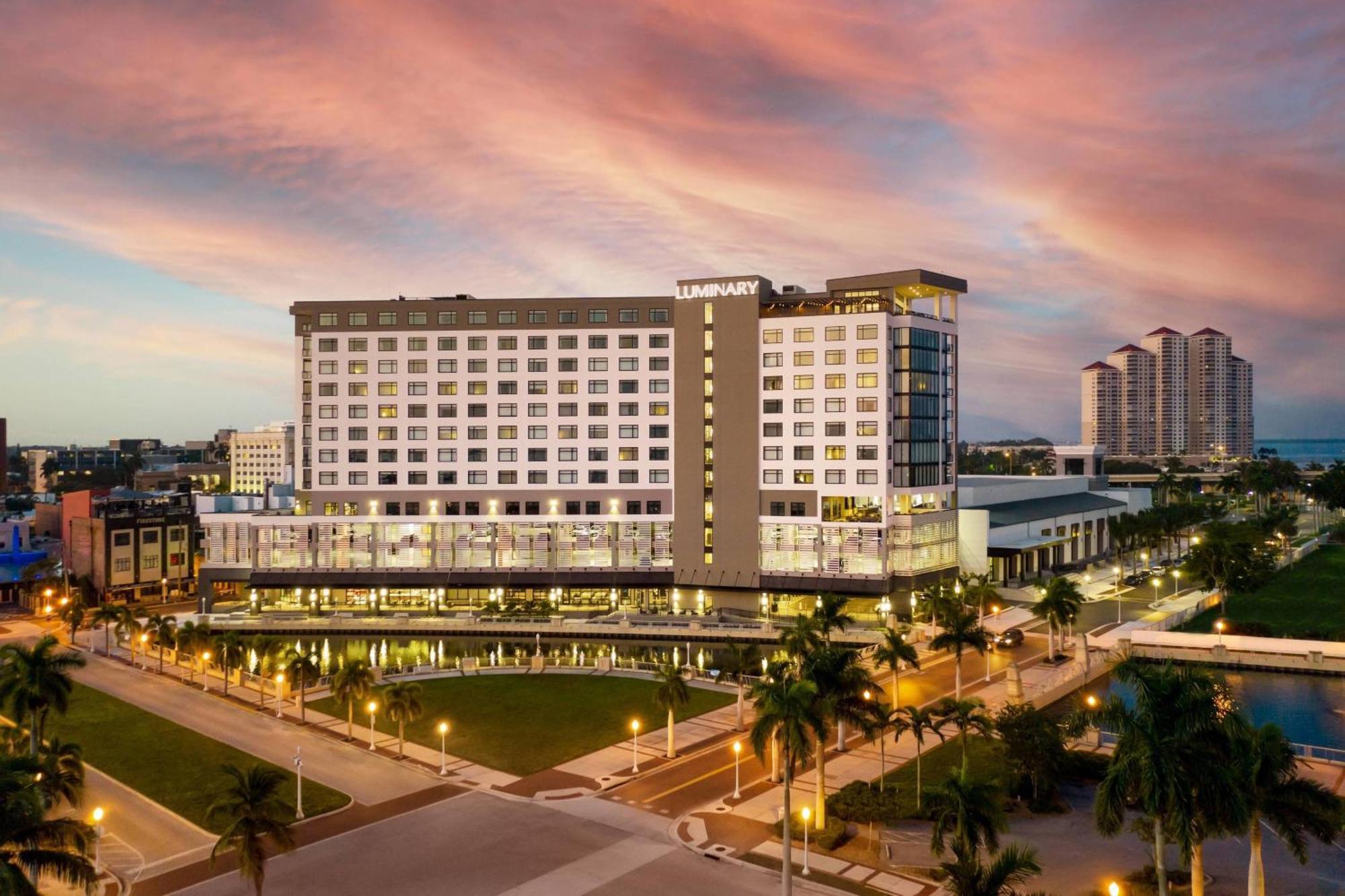 Luminary Hotel & Co., Autograph Collection Fort Myers Exterior foto